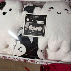 Halloween Nights Ghost Plush Pillow Set - White & Black